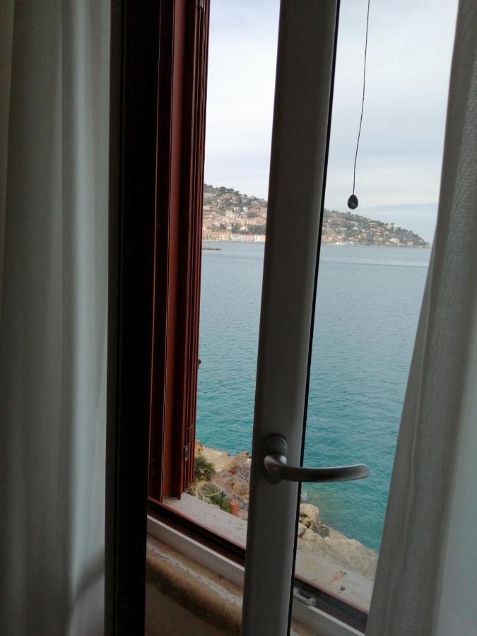 Villa Flora Argentario ポルト・サント・ステーファノ エクステリア 写真