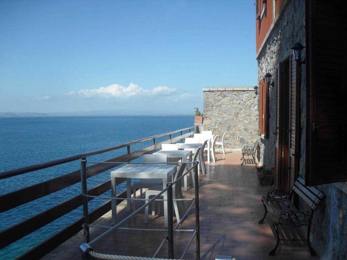 Villa Flora Argentario ポルト・サント・ステーファノ エクステリア 写真