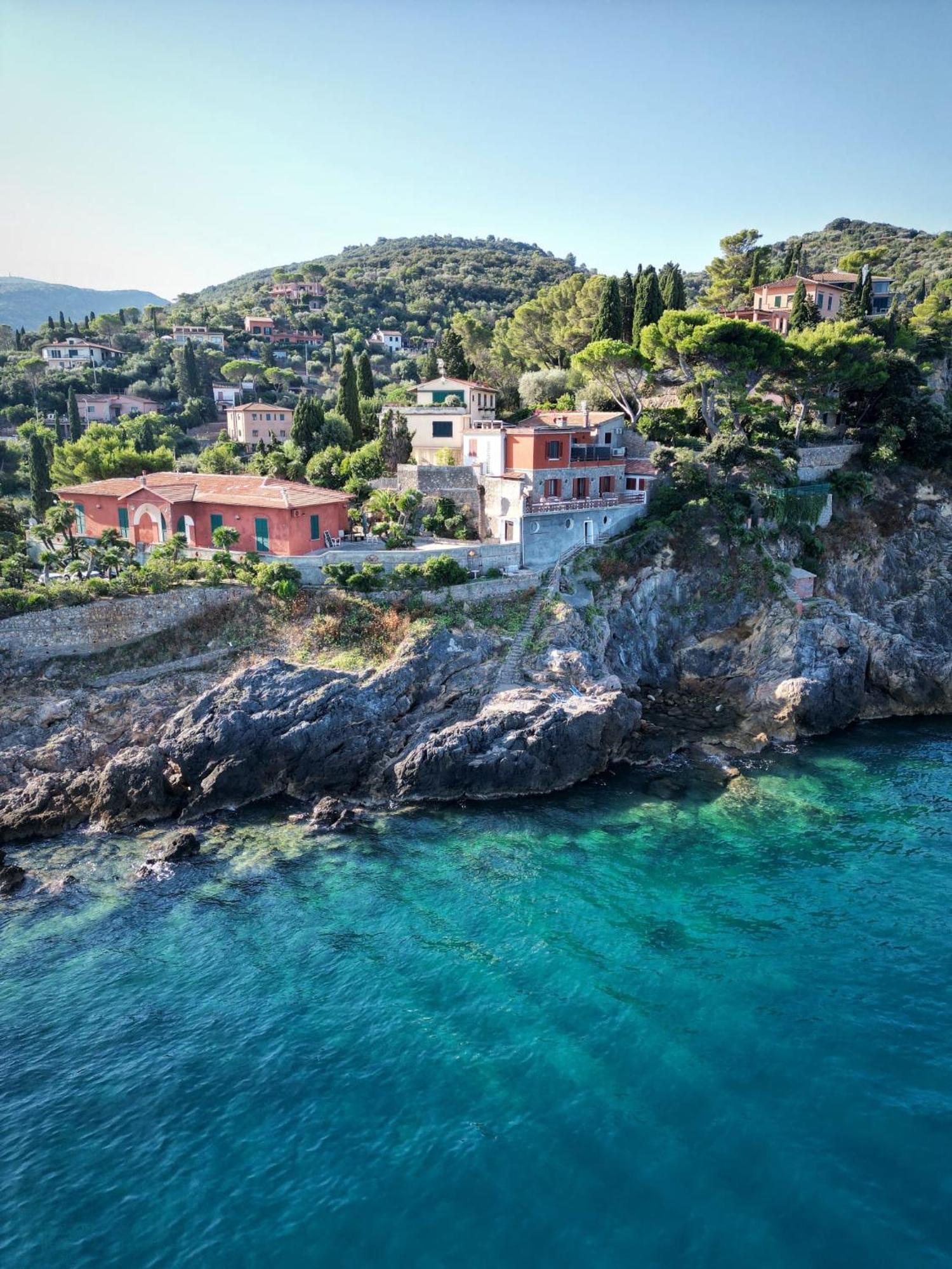 Villa Flora Argentario ポルト・サント・ステーファノ エクステリア 写真